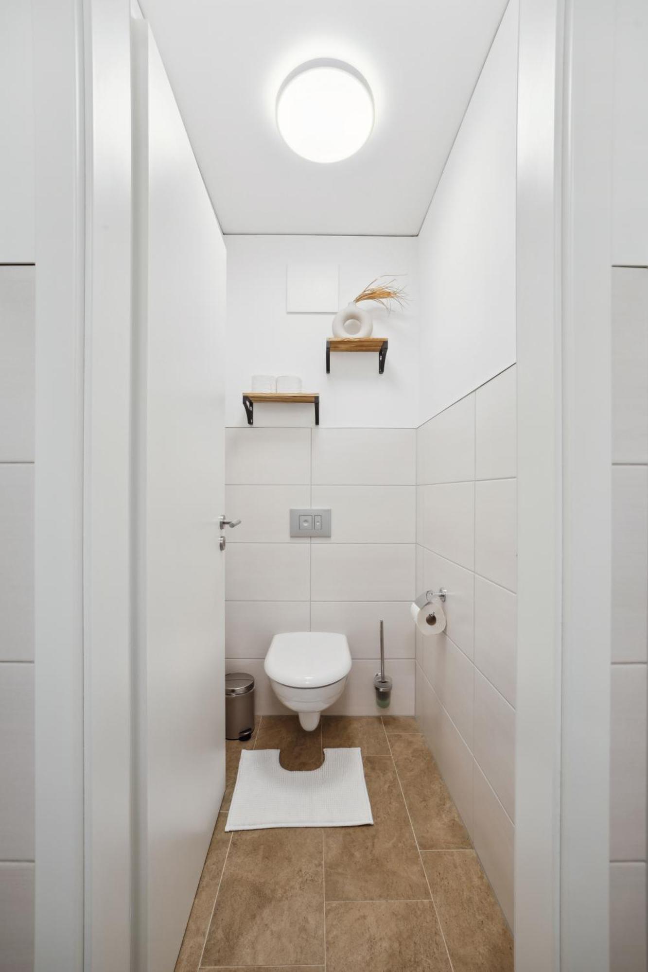 Sali Homes Spacious Apartment With Terrace In City Center バイロイト エクステリア 写真